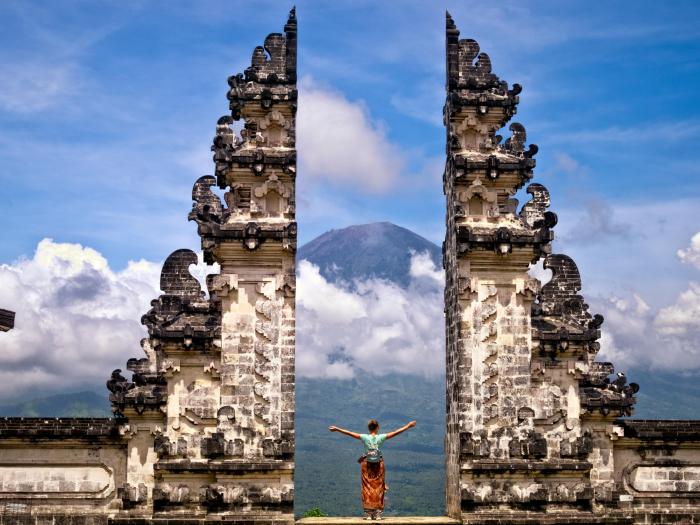 Lempuyang temple